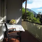 Villa Coris Ferienwohnung Magnolia